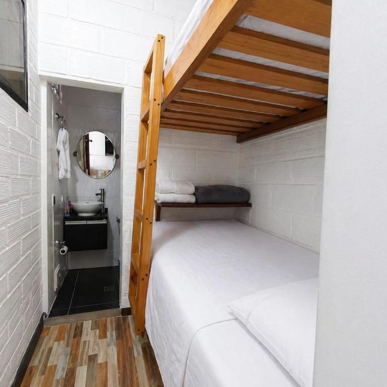 Apartamento 3 Habitaciones, Excelente ubicación a 2 minutos de la estación del metro - Apartamento de 3 dormitorios - 9