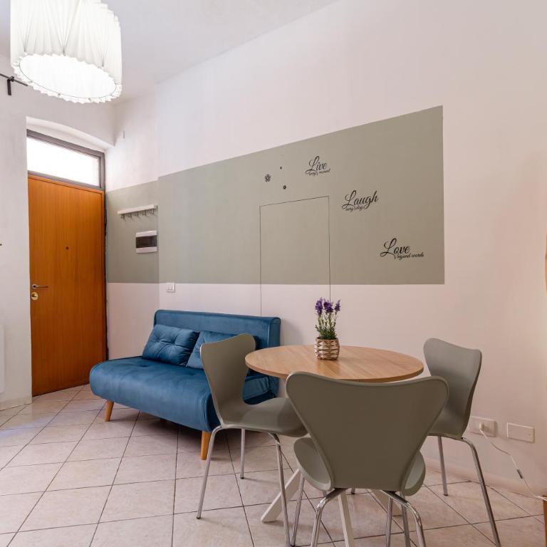 FamilyBO Apartments Ferrara Centro - Deluxe Apartment - 11