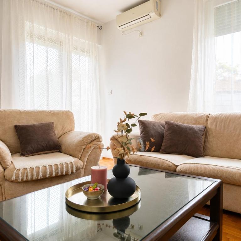 Hellanis Residence Spacious 2-Bedroom Apartment - Apartment mit 2 Schlafzimmern - 4