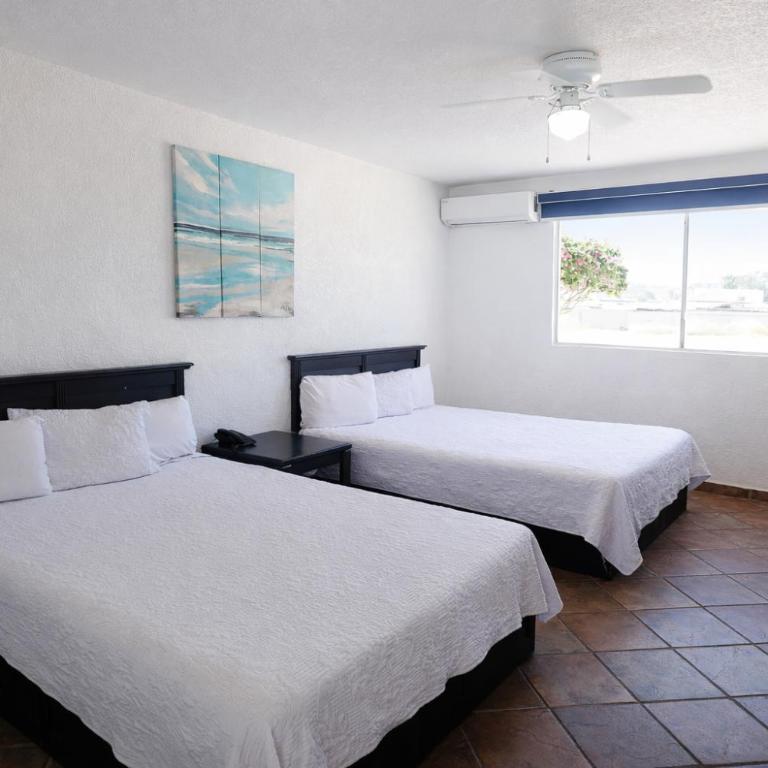 Playa Inn Rocky Point - Queen Room - 1