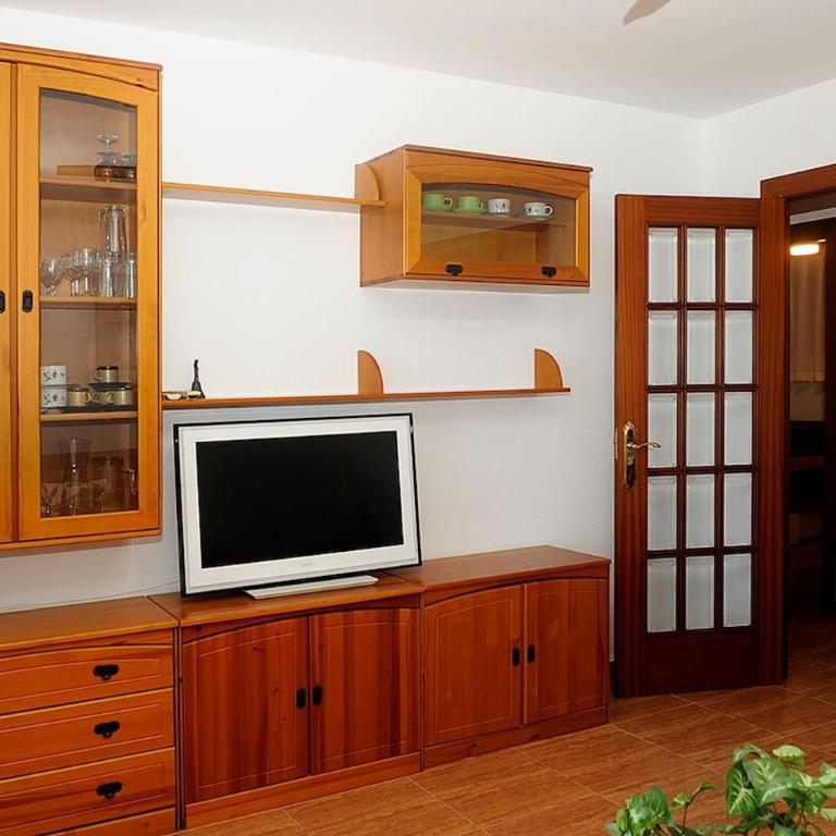 Apartamentos de dos habitaciones con vistas al mar - Two-Bedroom Apartment - 7