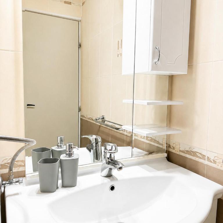 Hellanis Residence Spacious 2-Bedroom Apartment - Apartment mit 2 Schlafzimmern - 12