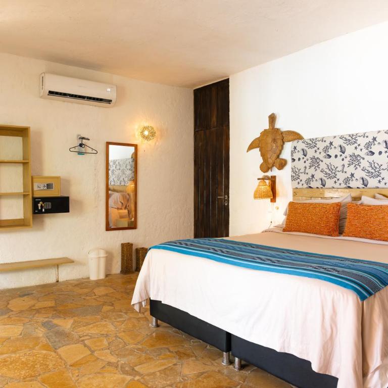 Hotel Isla Real - Suite with Sea View - 10