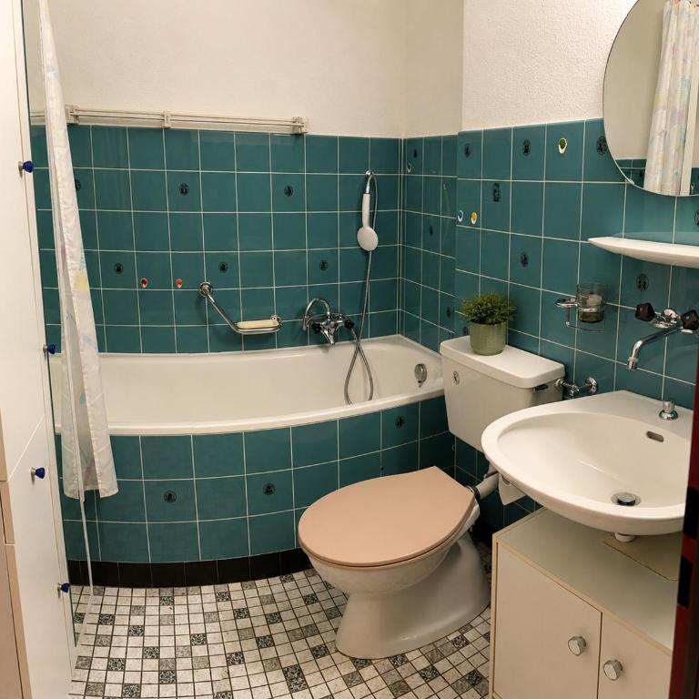 Residenz Siesta Leukerbad - Apartment mit Aussicht und Balkon - 1