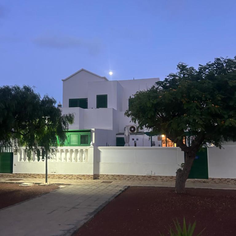 Paradiso Canario Playa Blanca - Two-Bedroom Apartment - 2
