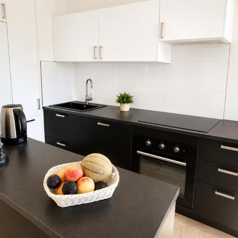GALETS BLEUS -Vu Mer-Piscine-Clim-Fibre- - Appartement - 4