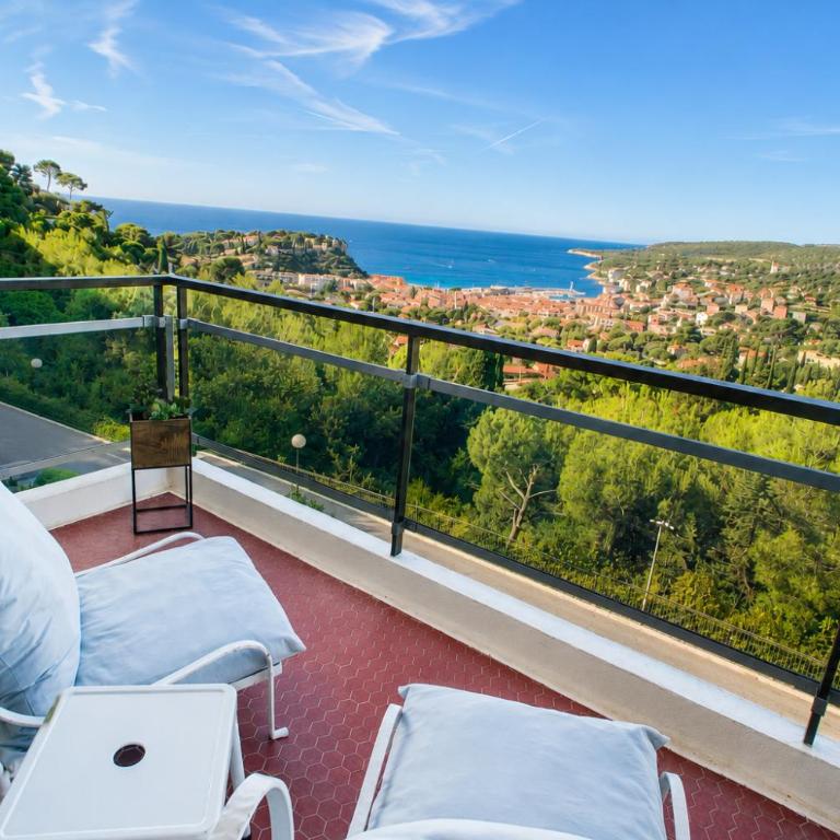 GALETS BLEUS -Vu Mer-Piscine-Clim-Fibre- - Appartement - 24
