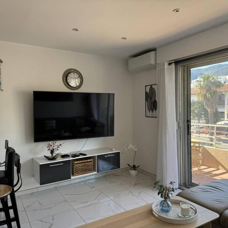 T2 climatisé, parking privé, proche plage - FR-1-100-366 - Apartamento - 21