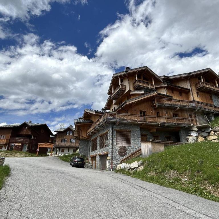 Chalet lumineux avec 4 chambres et parking à La Plagne - FR-1-351-144 - Chalet - 30