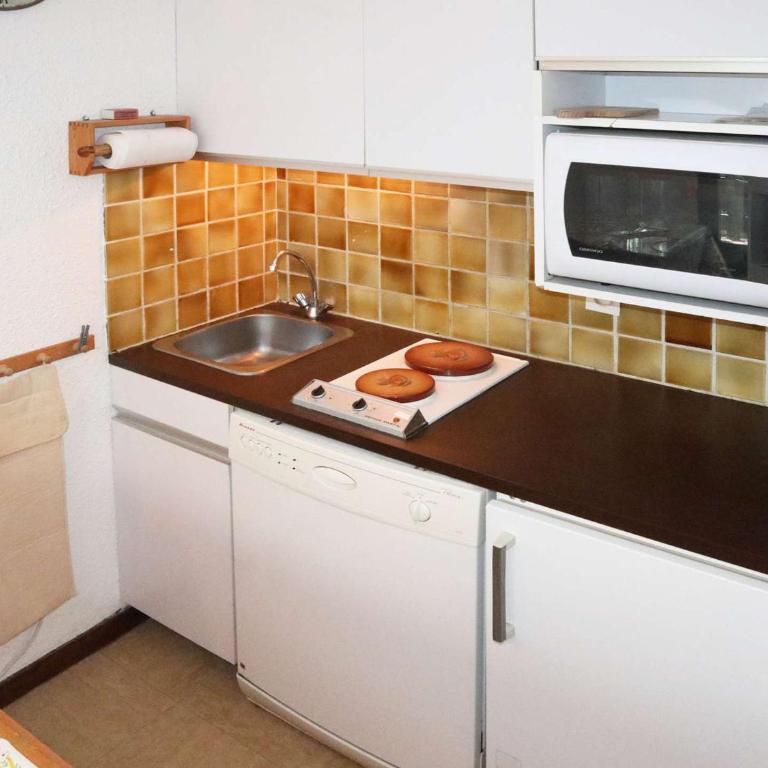 Studio calme 6 pers, proche commerces et pistes, parking, animaux admis - FR-1-322-604 - Monolocale - 2