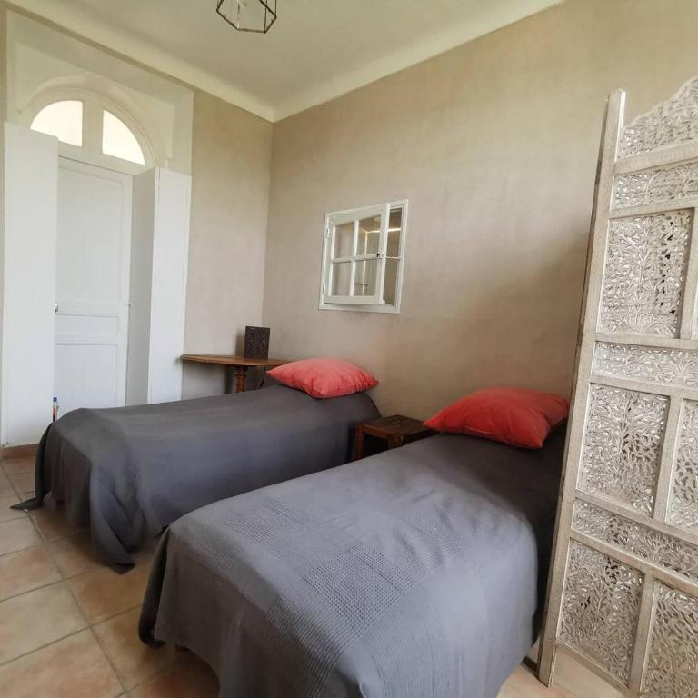 Appartement T3 75m², 2 terrasses avec accès direct aux calanques, WIFI, parking privatif - FR-1-100-147 - Appartement (5 Adultes) - 13