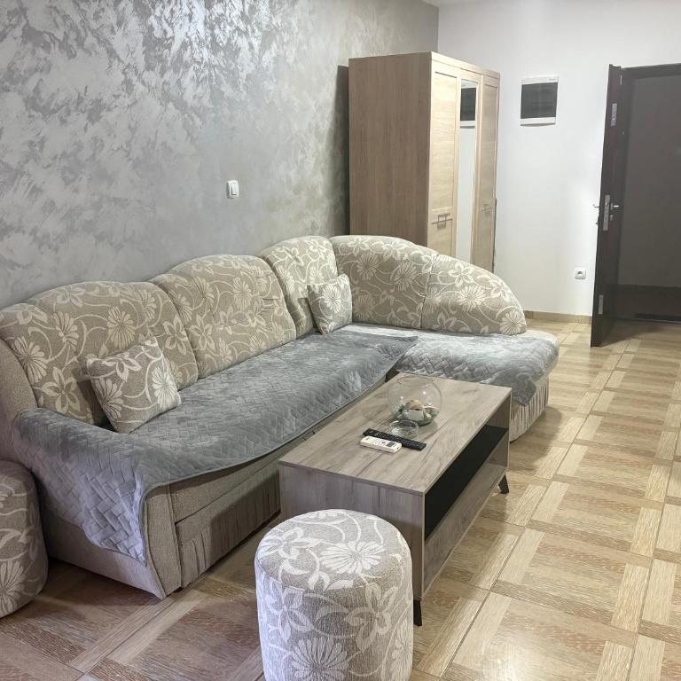 Apartmani Predrag Becici - Apartman sa 1 Spavaćom Sobom - 2