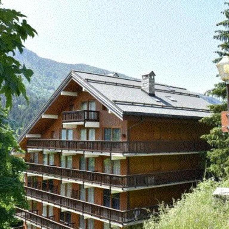 Studio skis aux pieds, 3 pers, centre Méribel, balcon, TV, fibre - FR-1-180-638 - Appartement - 14