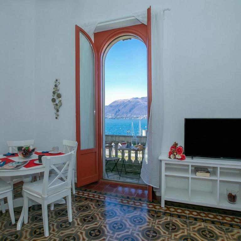 Residenza Gardenia - Lake View Balcony Apartment in Luino Center - Happy Rentals - Apartment mit Balkon - 2