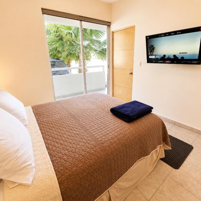 Bahia del Tezal 103b Modern 1BR Retreat with Rooftop Pool & Beach Access - Apartamento de 1 dormitorio - 14