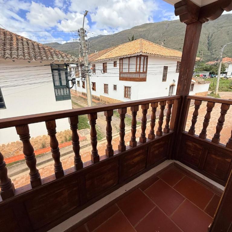 Apto 12 pax - Cerca a la Plaza - Parqueadero - Apartamento - 31