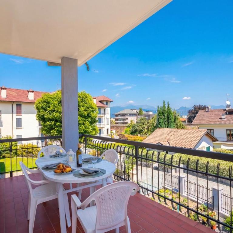 Residenza La terrazza di Dante - Happy Rentals - Appartamento con Vista Lago - 1