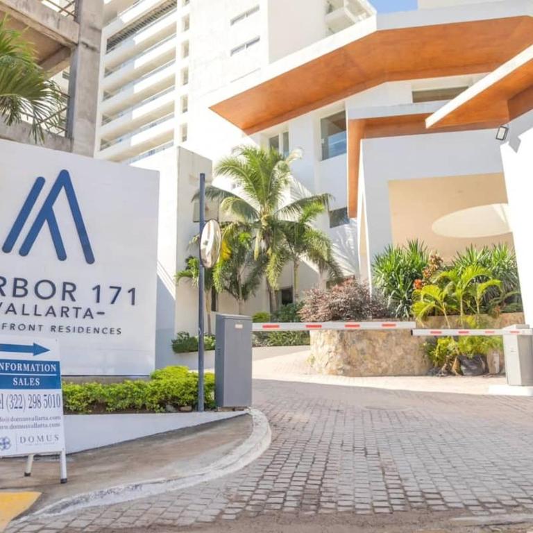New Beachfront 3 Bedroom, 4 Bath Suite at Harbor171 - Apartamento de 3 dormitorios - 43