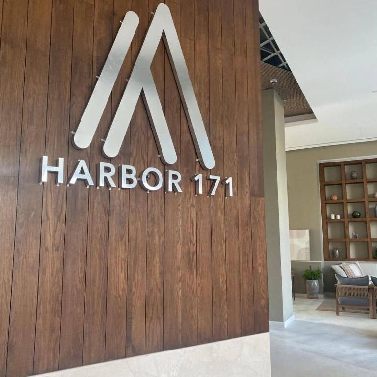 New Beachfront 3 Bedroom, 4 Bath Suite at Harbor171 - Apartamento de 3 dormitorios - 45