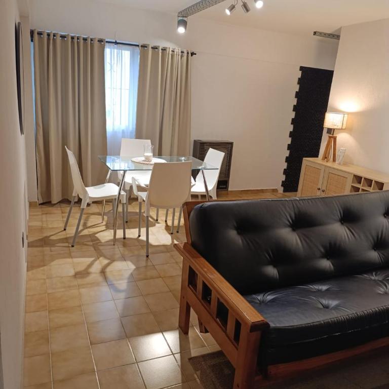 Departamento céntrico a 1 cuadra del lago MUY CÓMODO - Apartamento de 1 dormitorio - 6