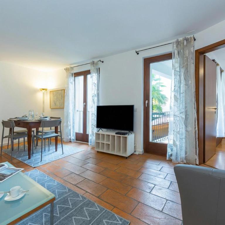 Casa Chiara Muralto with Balcony & Wi‑Fi - Happy Rentals - Appartamento con Balcone - 8