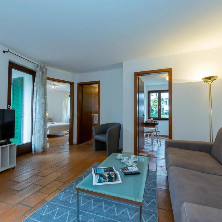 Casa Chiara Muralto with Balcony & Wi‑Fi - Happy Rentals - Appartamento con Balcone - 9