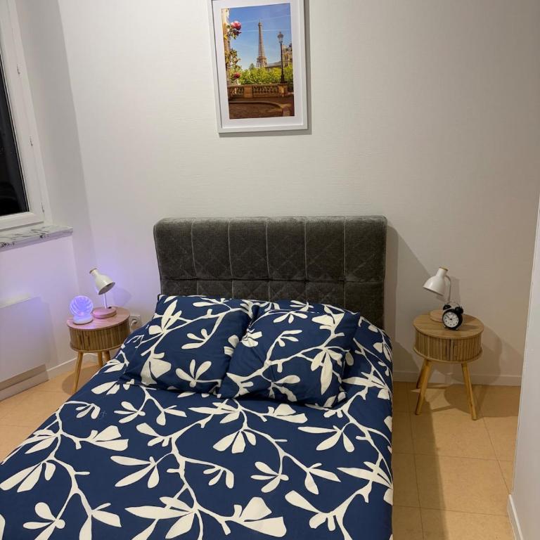 Charming renovated one bedroom apartment Up to 4 people - Appartement 2 Chambres - 2