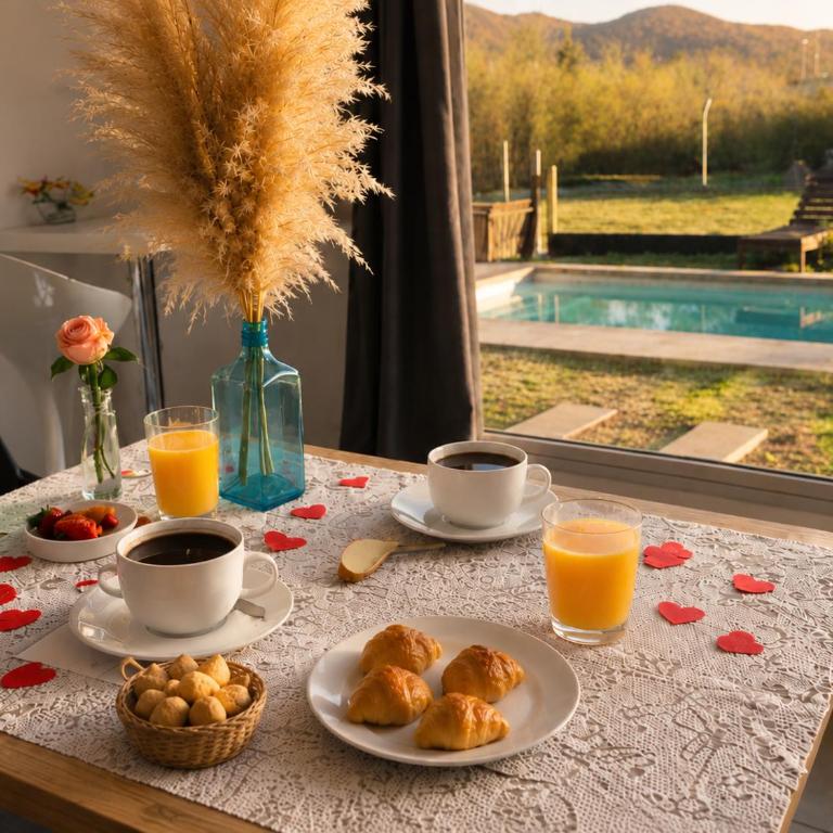 AROMA DEL POTRERO - Habitación Familiar con vistas a la montaña - 2