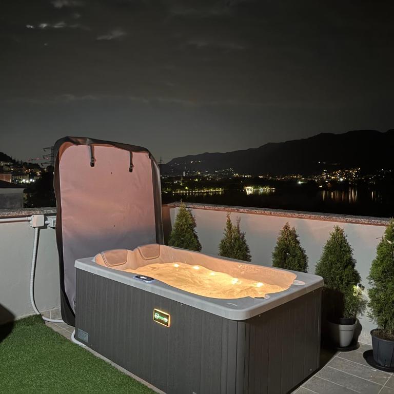 Felicita Cascata Terrace with Lake View - Appartamento con 1 Camera da Letto - 9