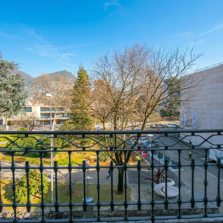 Little Lugano Studio with Balcony Views - Happy Rentals - Studio avec Balcon - 10