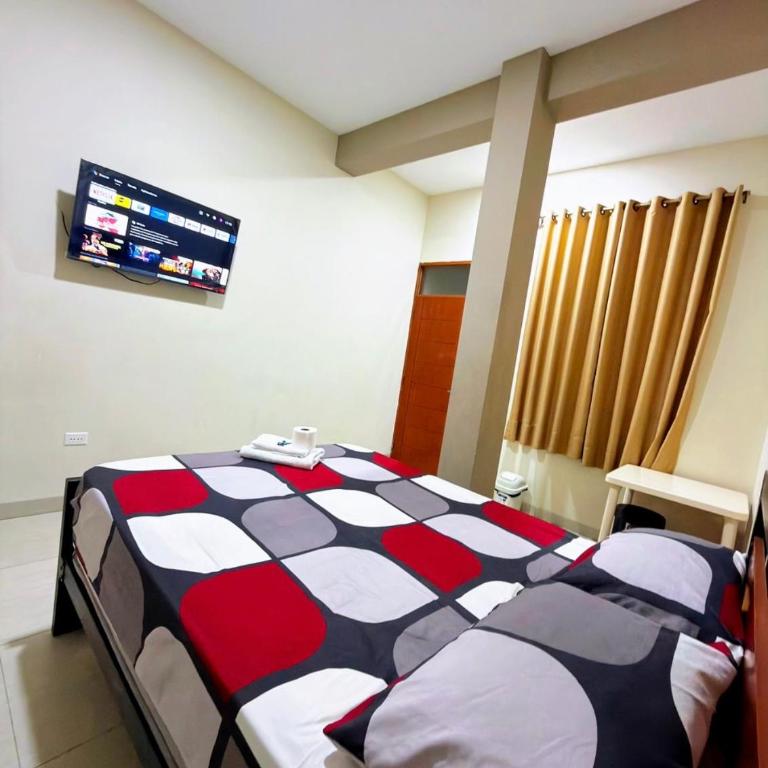 Hostal Yaircito cbba - Double Room with Shared Bathroom - 1