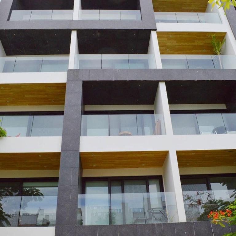 Oceanview Roof Pool, Balcony, Steps To Beach Clubs - Apartamento de 1 Dormitorio con balcón y vistas a la ciudad - 9