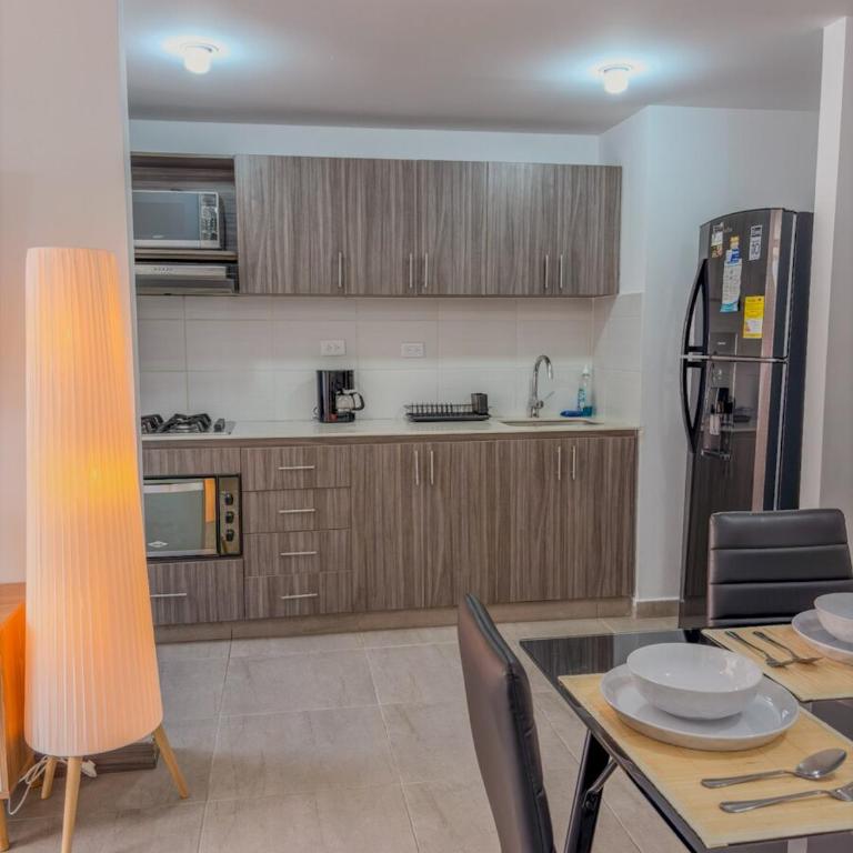 3br apt Elegant with pool gym sauna near Poblado - Apartamento - 6
