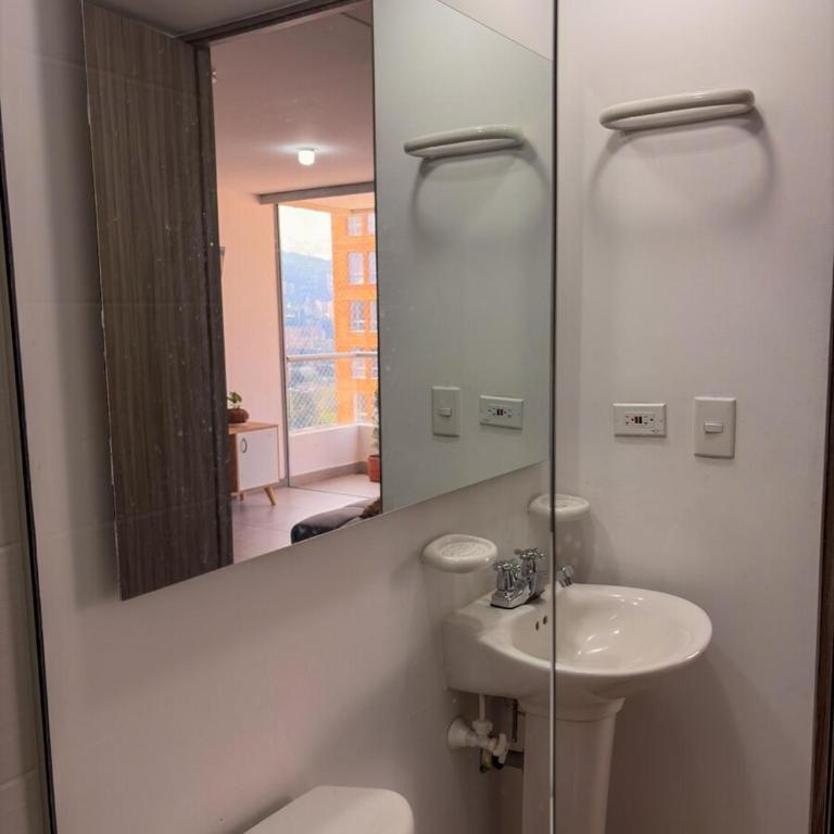 3br apt Elegant with pool gym sauna near Poblado - Apartamento - 8