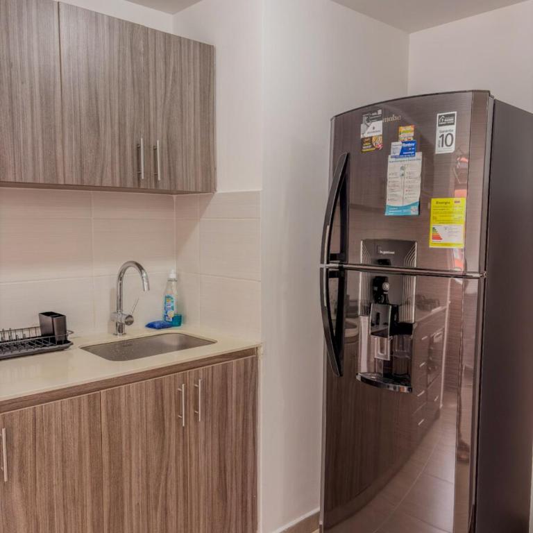 3br apt Elegant with pool gym sauna near Poblado - Apartamento - 54