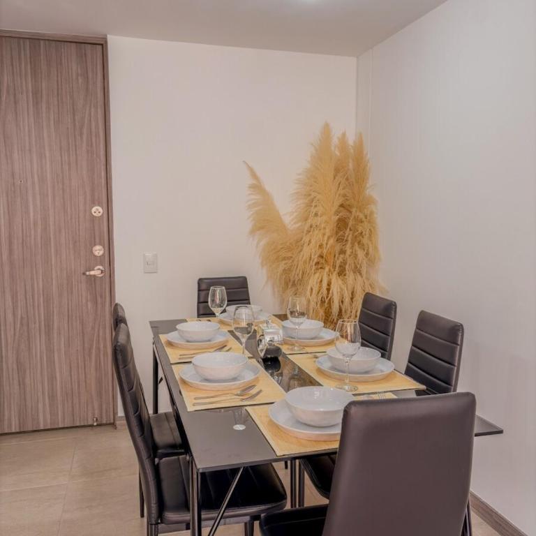 3br apt Elegant with pool gym sauna near Poblado - Apartamento - 61