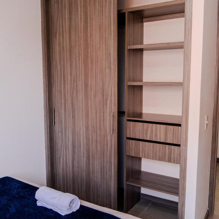 3br apt Elegant with pool gym sauna near Poblado - Apartamento - 64