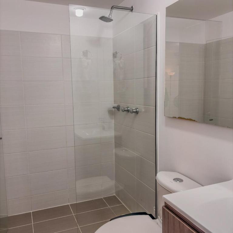 3br apt Elegant with pool gym sauna near Poblado - Apartamento - 66