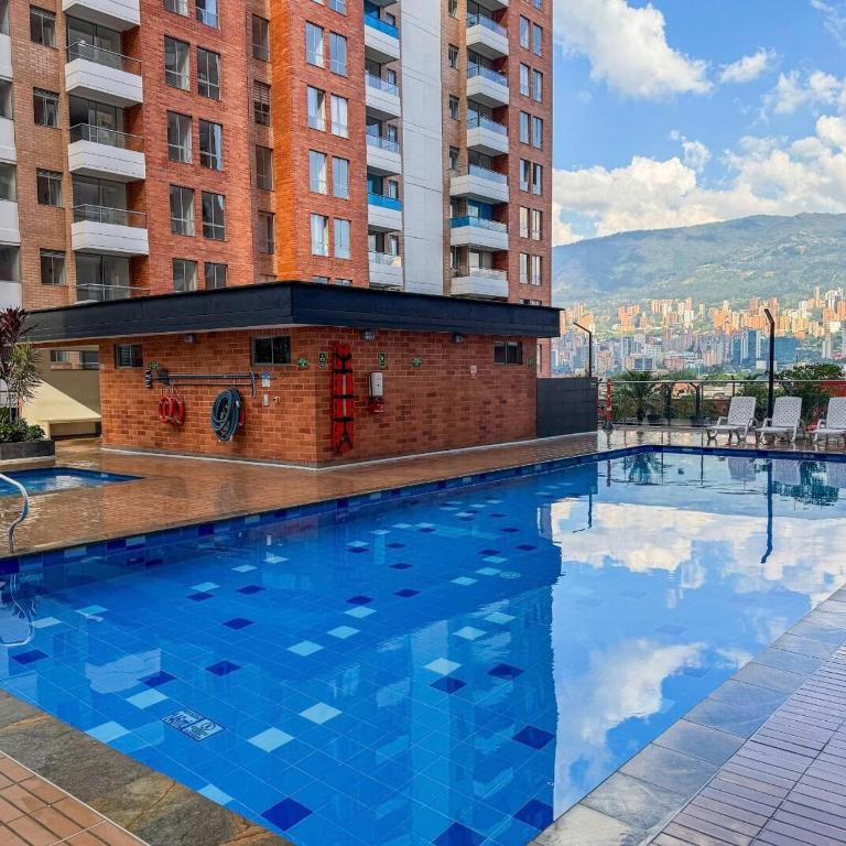 3br apto with pool, gym, sauna, 10 min Provenza - Apartamento - 21