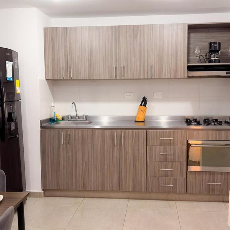 3br apto with pool, gym, sauna, 10 min Provenza - Apartamento - 35