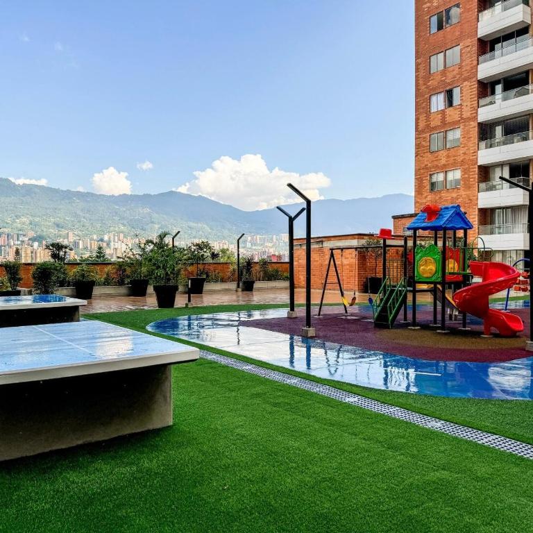 3br apto with pool, gym, sauna, 10 min Provenza - Apartamento - 36