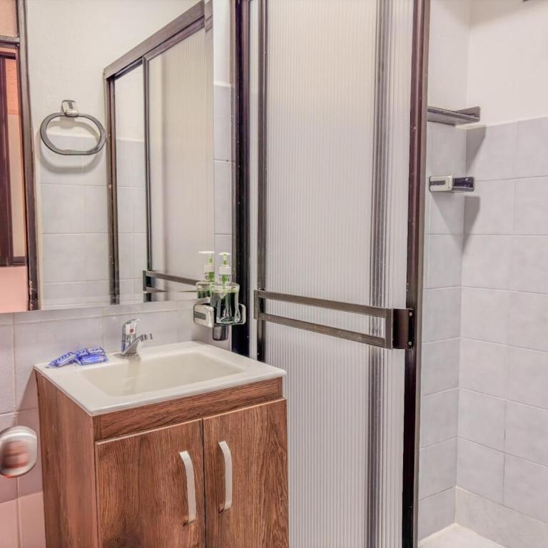 3br apto near park Artist Metro and envigado - Apartamento de 3 dormitorios - 10