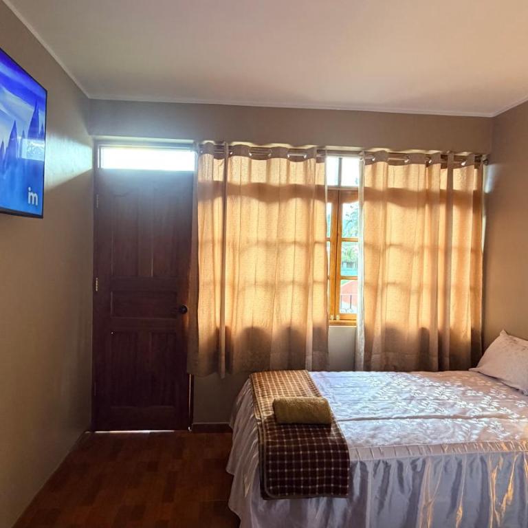 Hospedaje YANESHA - Habitación Doble - 2