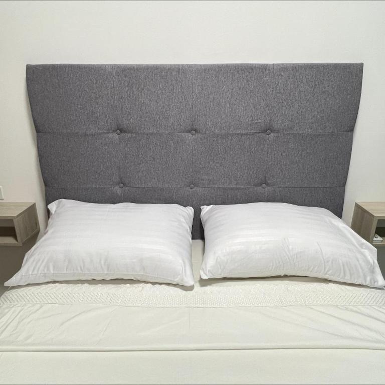 Ferro Hostel - Double Room with Patio - 18
