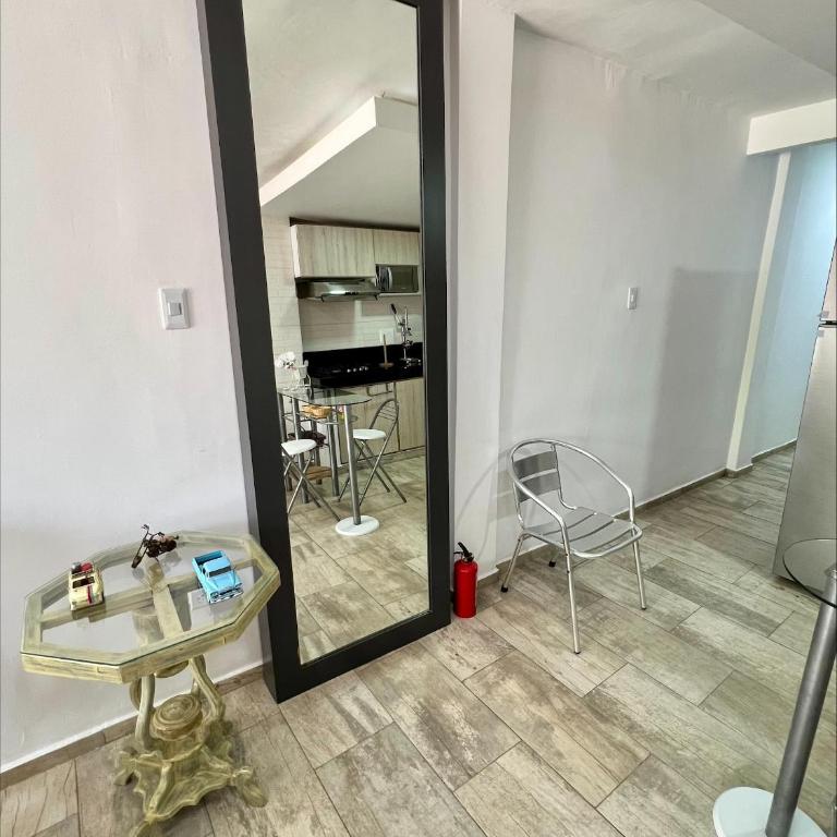 Ferro Hostel - Double Room with Patio - 13