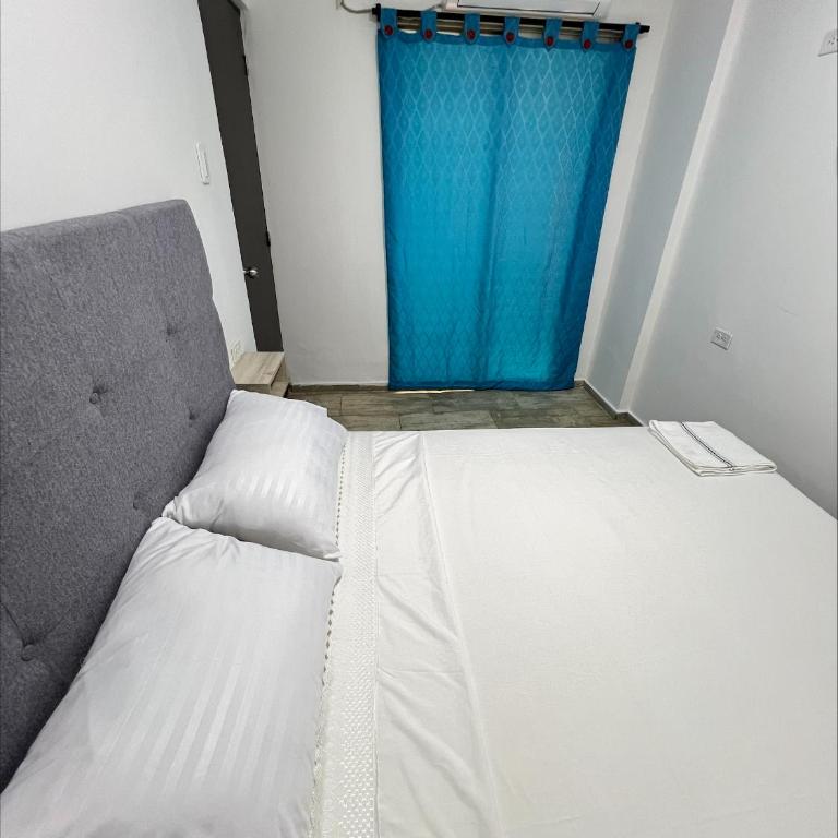 Ferro Hostel - Double Room with Patio - 9
