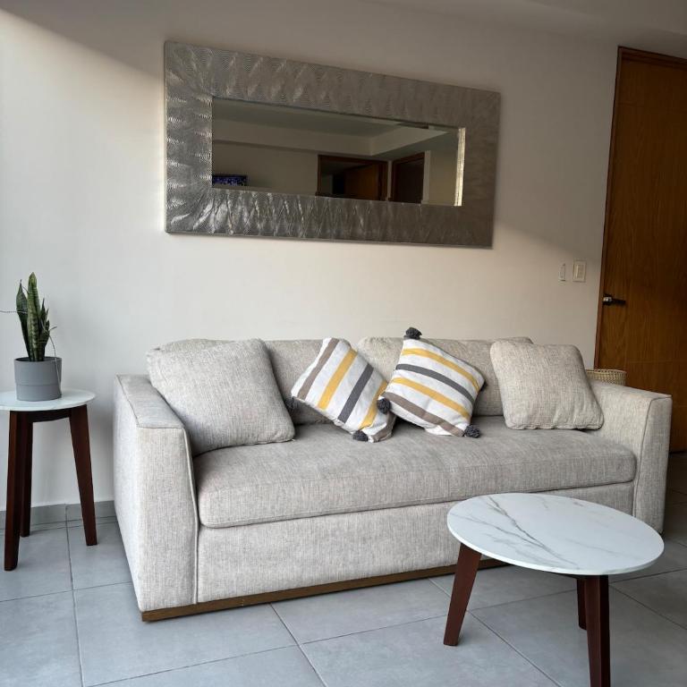 2BR, Terrace, 10min Akron Stadium, Gym&Parking - Apartamento de 2 dormitorios - 24
