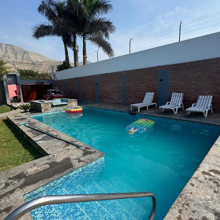 Casa los Cipreses del Sol - Vacation Home - 2