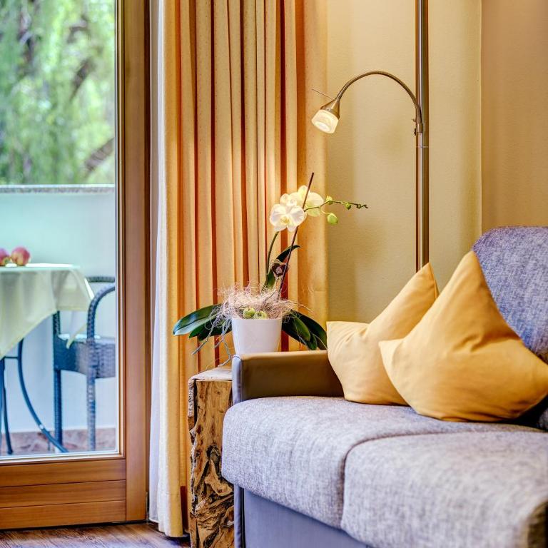 Alpenhof Lodge - Camera Familiare con Balcone - 2