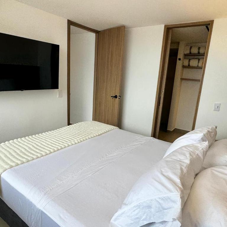 Apto de Lujo en Florida Blanca - Confort y Ubicación Perfecta - Two-Bedroom Apartment - 2